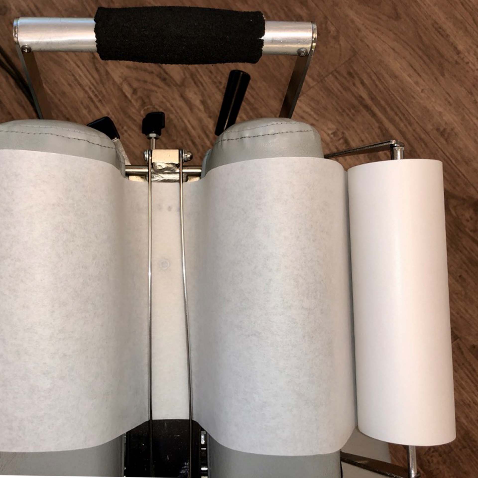 Headrestpaper (Liegenpapier, kleine Hülse)