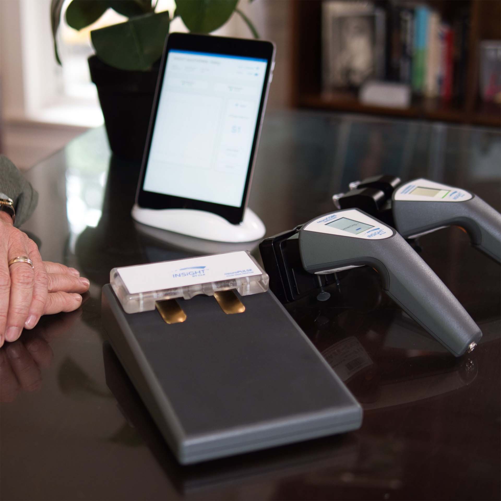 INSiGHT neuroTech (Thermal, EMG, HRV)